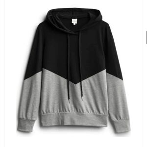 EUC Kaileigh Joanna Chevron ColorBlock Knit Hoodie Top